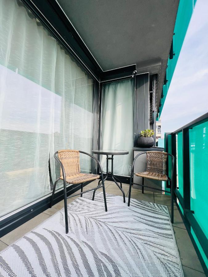 White Pearl Studio With Parking In Holesovice Prague Luaran gambar